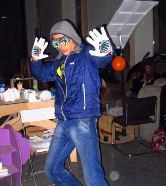Мозго Очки своими руками - необычные самоделки к карнавалу или костюму супергероя от sTs - Brain Glasses  from mozgochiny(47)