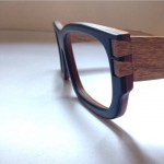 Стильные деревянные очки