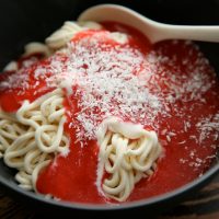 Как сделать сладкие спагетти своими руками