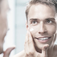 Как выбрать лучший крем для лица для мужчин?