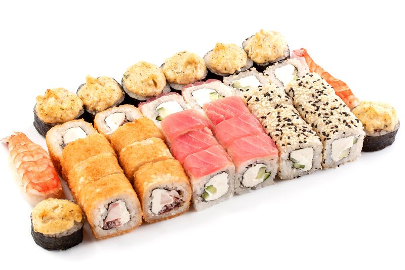 Где заказать самые вкусные суши и роллы в Тюмени?