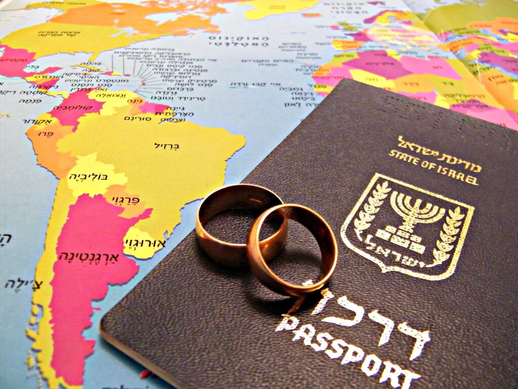 Браки в Израиле. Как происходит процедура, если один из партнеров – иностранец